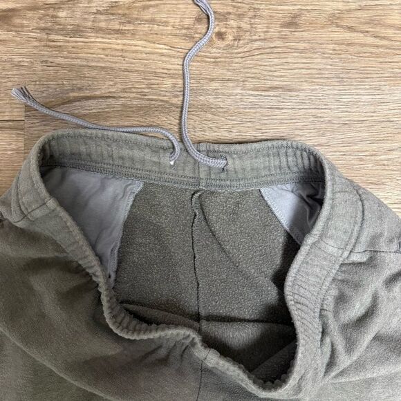 The North Face Men’s Charcoal Joggers - Picture 10 of 10